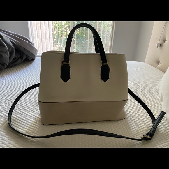 Kate Spade purse - Picture 2 of 4